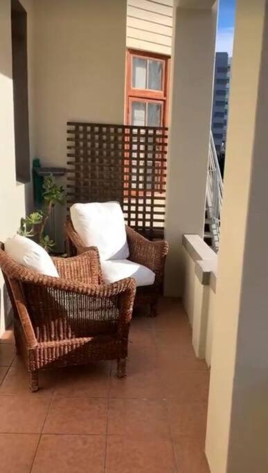 1-Bedroom Sea Point Gem - Perfect Location! Fokváros Kültér fotó