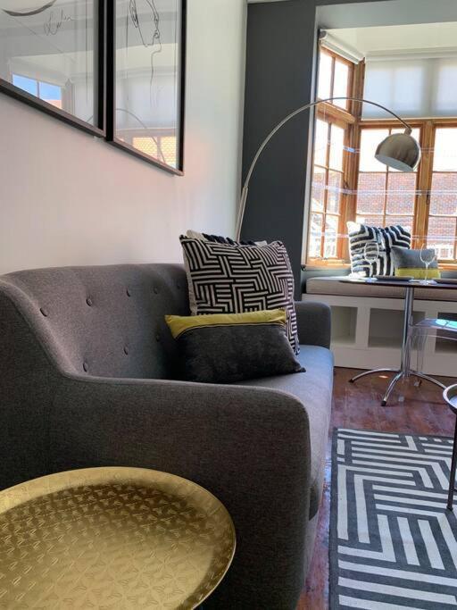 1-Bedroom Sea Point Gem - Perfect Location! Fokváros Kültér fotó